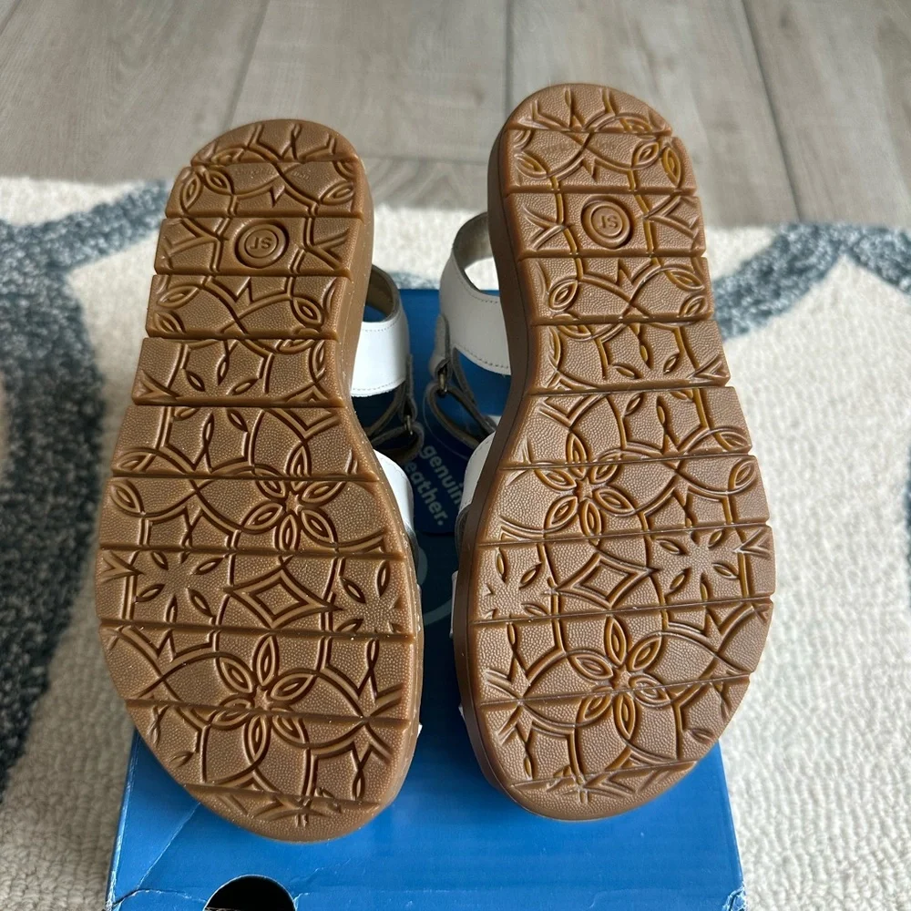 BNIB Stride Rite White Sandals sz 12.5 - Picture 10 of 10